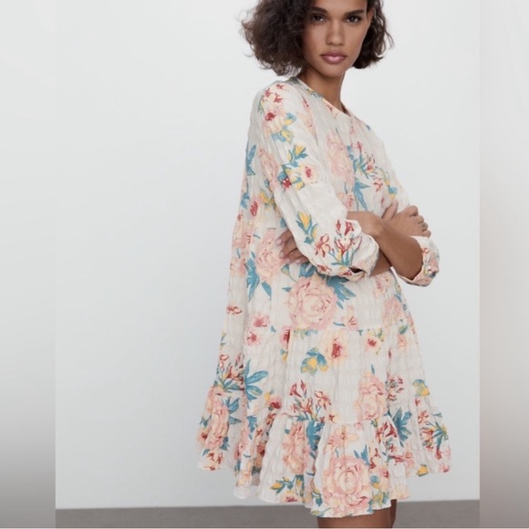 Zara Sharon 3/4 sleeve ruffle tiered floral dress multicolor pink green medium - Picture 2 of 7